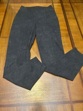Lululemon Straight-Leg Dress Pants in Dark Gray